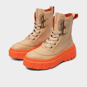 Stylish Tan and Orange Women's Boots